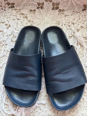Everlane Navy Slide Sandals - Classic Leather Slip-On Sz 6